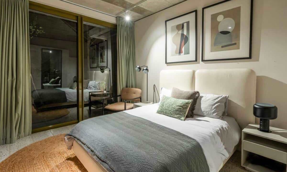 Photo of Bedroom in Sea Point