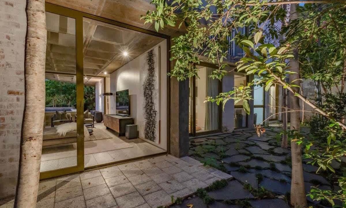 Photo of Patio Balcony in Sea Point