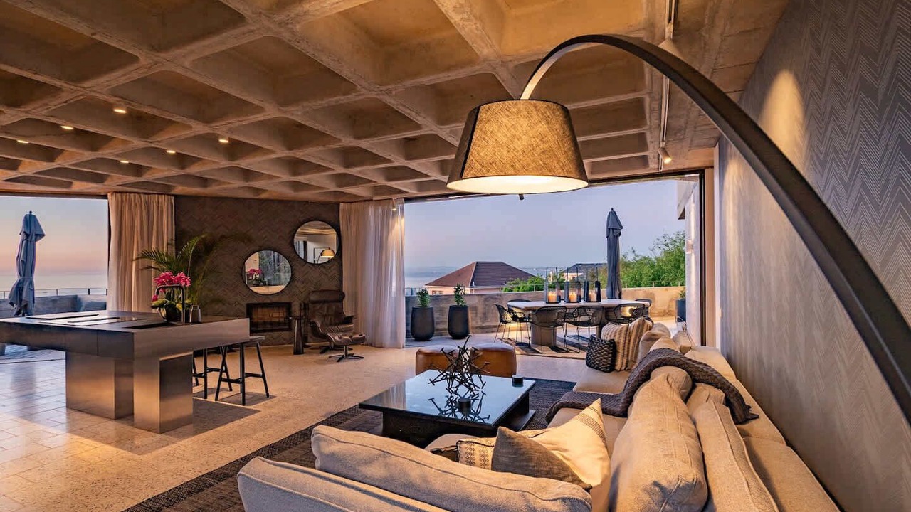 Photo of Livingroom in Sea Point