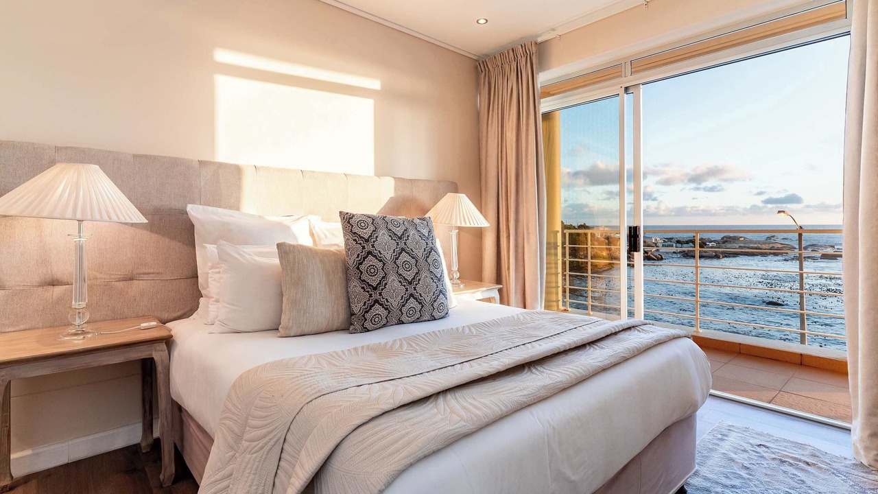 Photo of Bedroom in Camps Bay