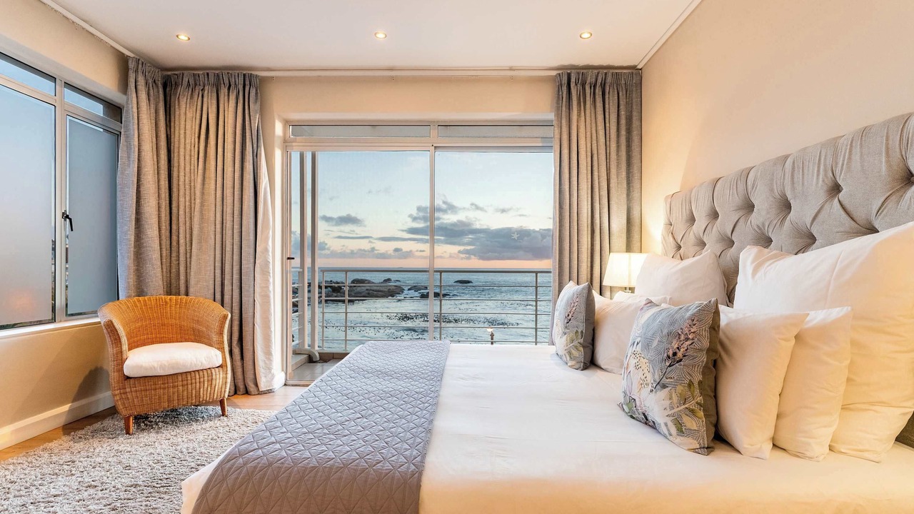 Photo of Bedroom in Camps Bay