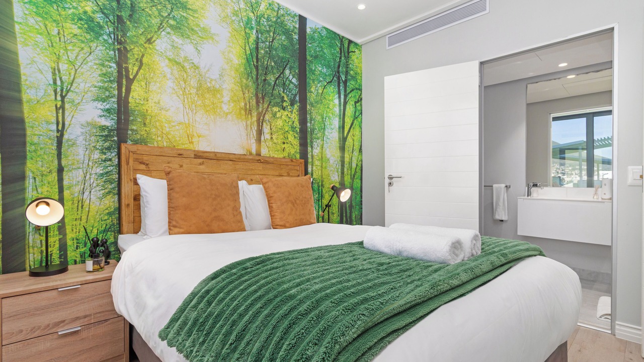 Photo of Bedroom in Cape Town City Centre