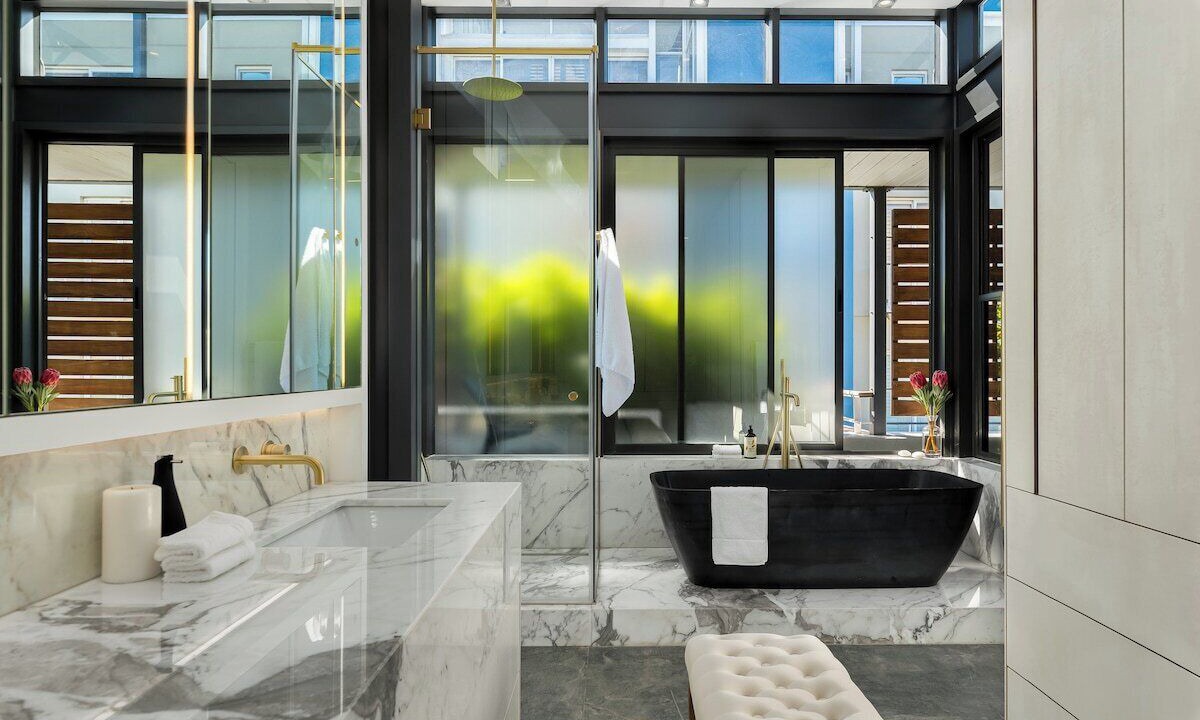 Photo of Bathroom in Victoria and Alfred Waterfront