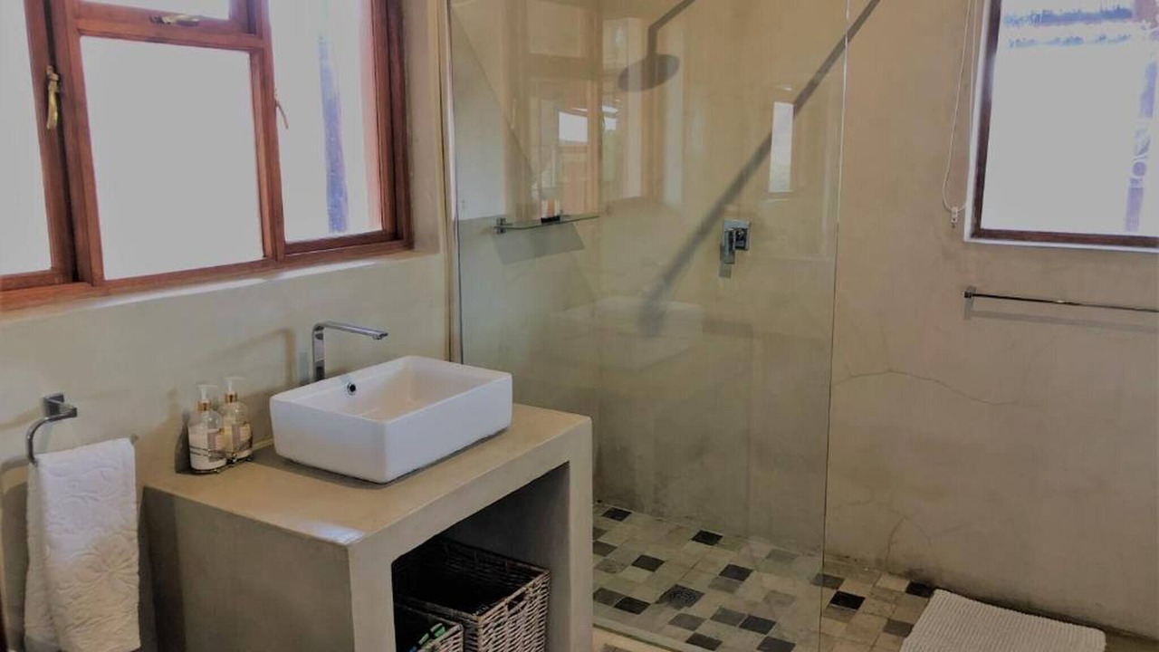Photo of Bathroom in Ladismith