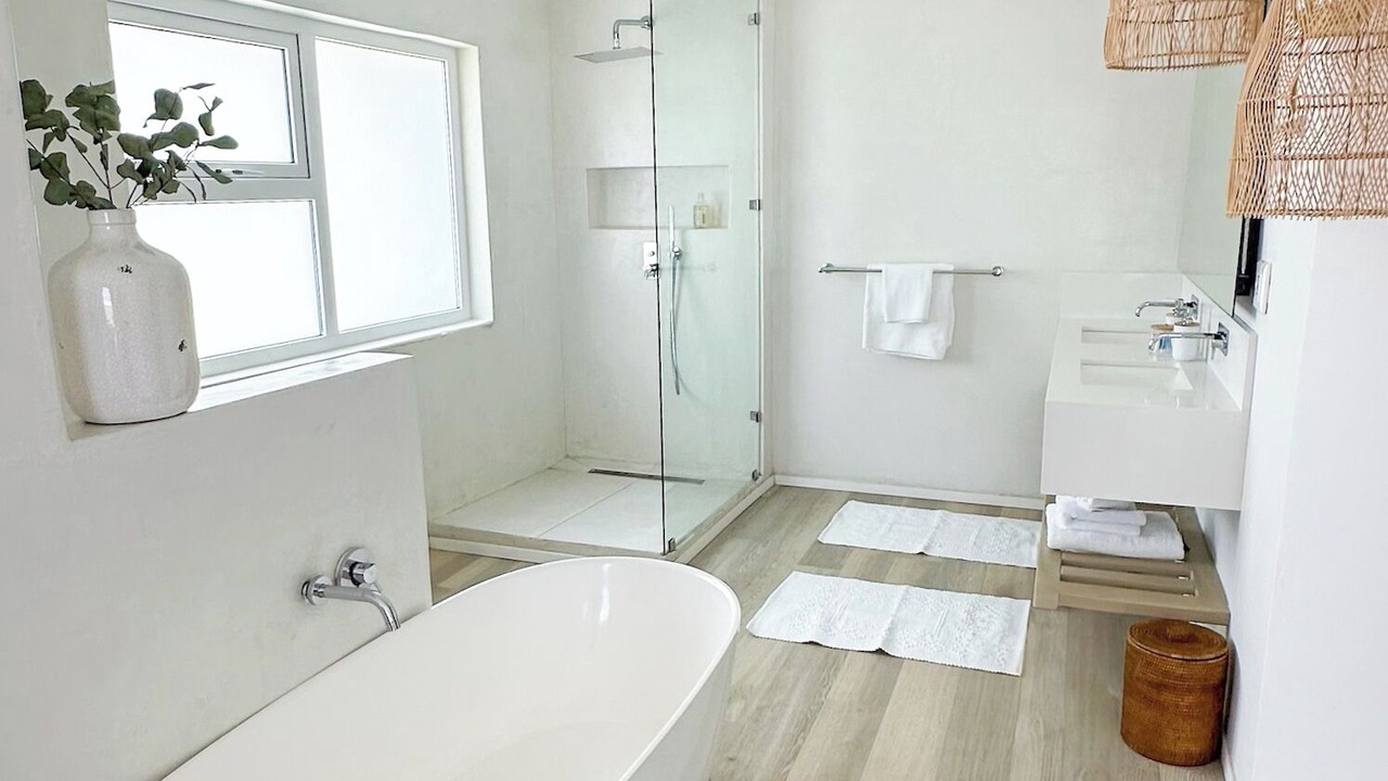 Photo of Bathroom in Hout Bay