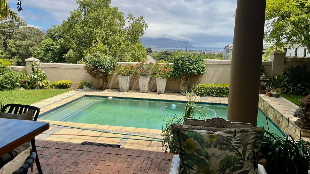 Photo of Outdoor in Somerset West