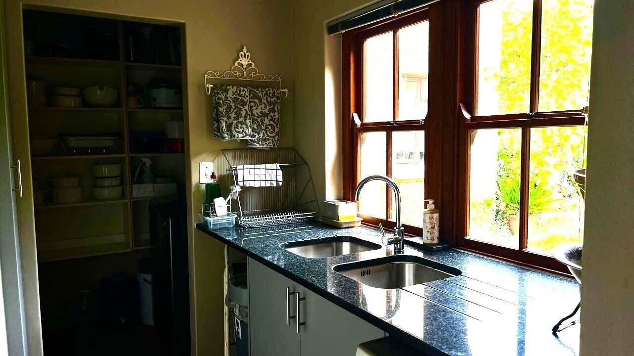 Photo of Kitchen in Somerset West