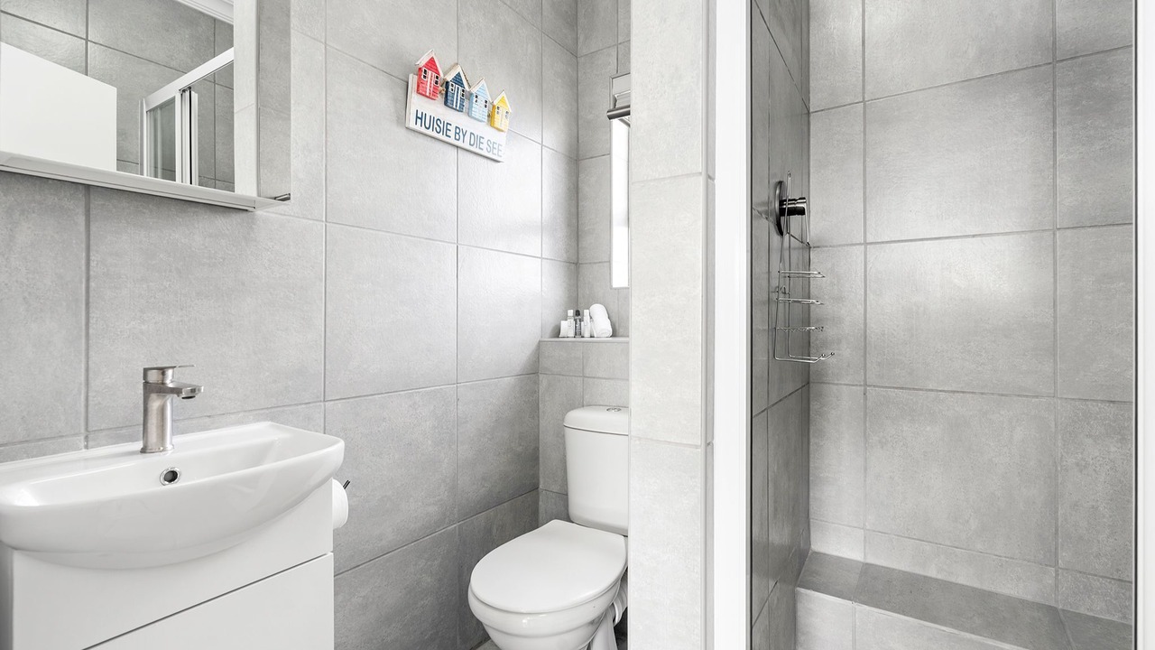 Photo of Bathroom in Elgin