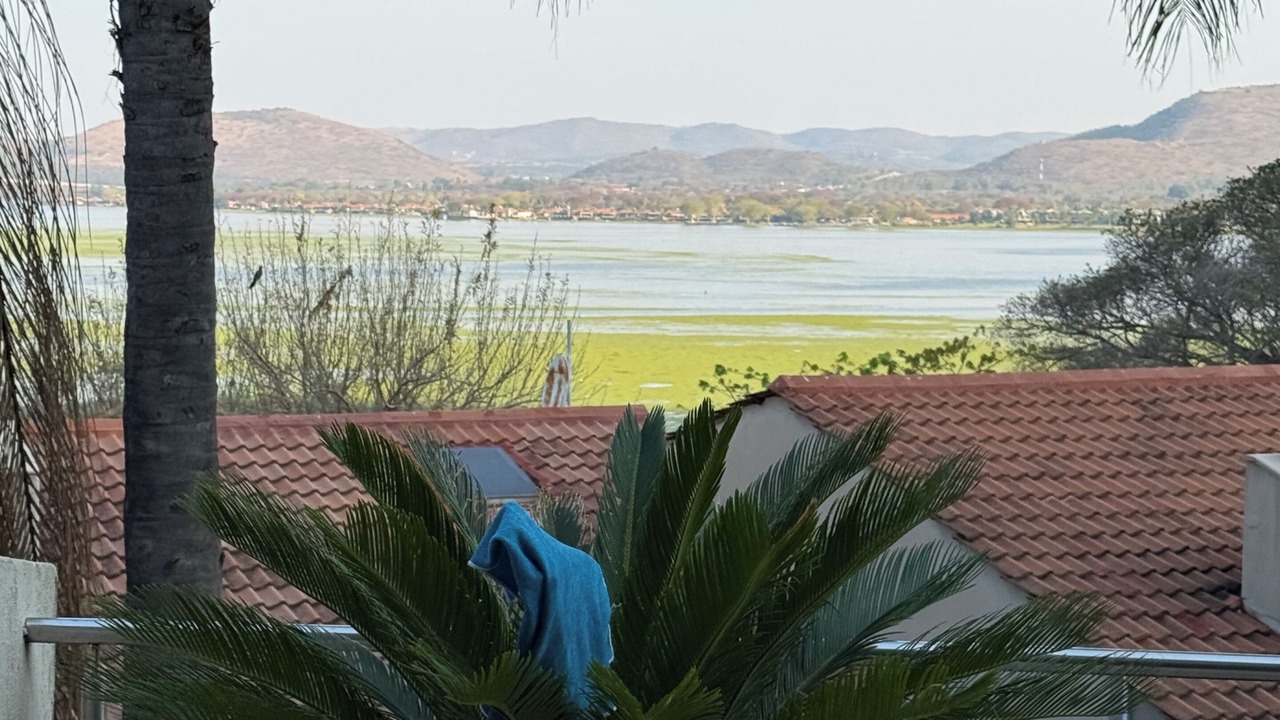 Photo of Outdoor in Kosmos