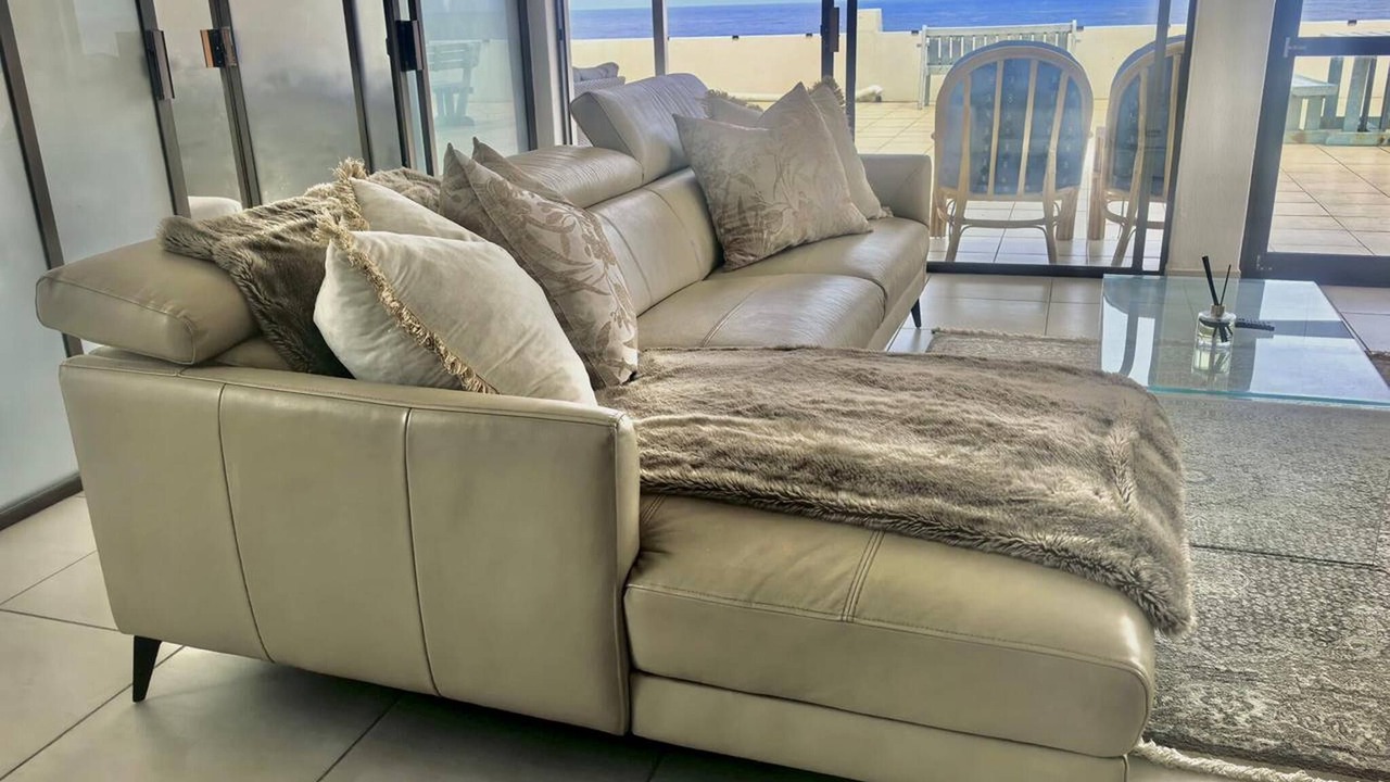 Photo of Livingroom in Manaba Beach