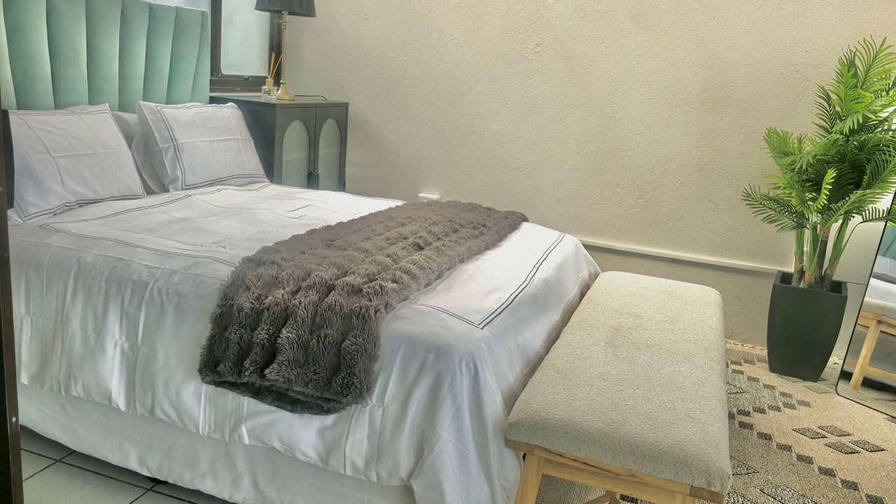 Photo of Bedroom in Manaba Beach