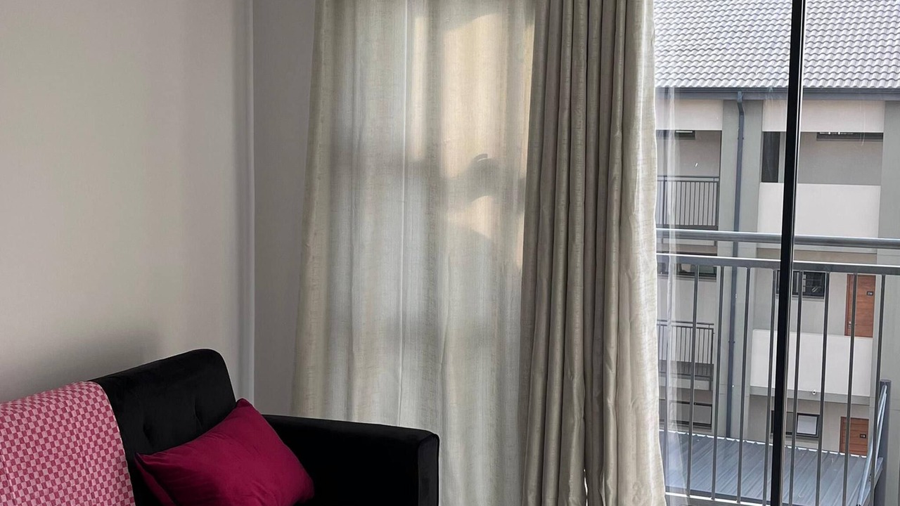 Photo of Livingroom in Greater Johannesburg Metropolitan Area