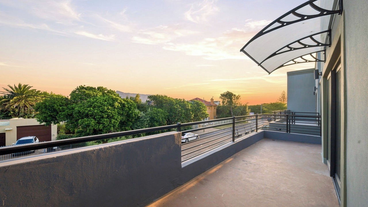 Photo of Patio Balcony in Milnerton