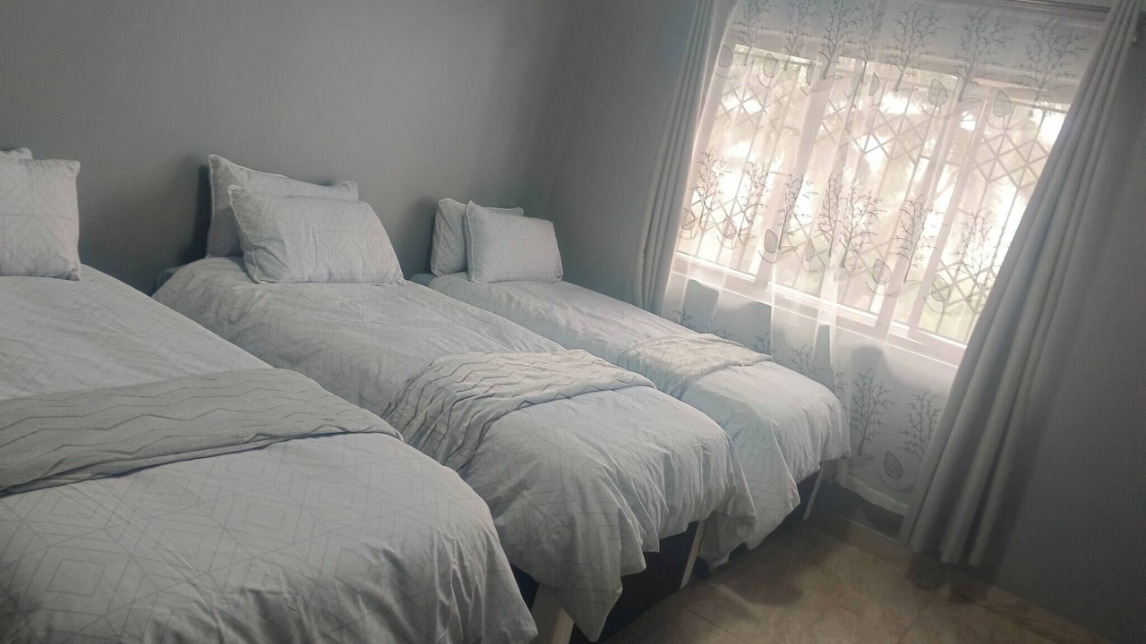 Photo of Bedroom in Berea