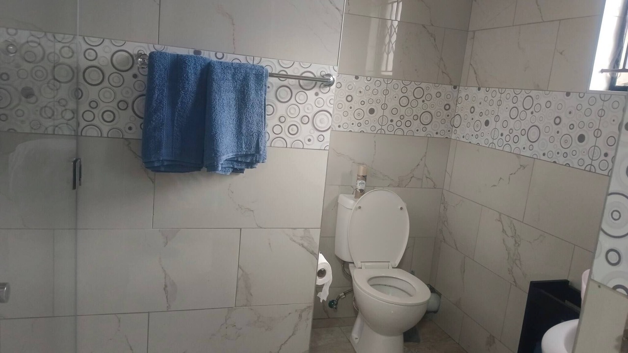 Photo of Bathroom in Berea