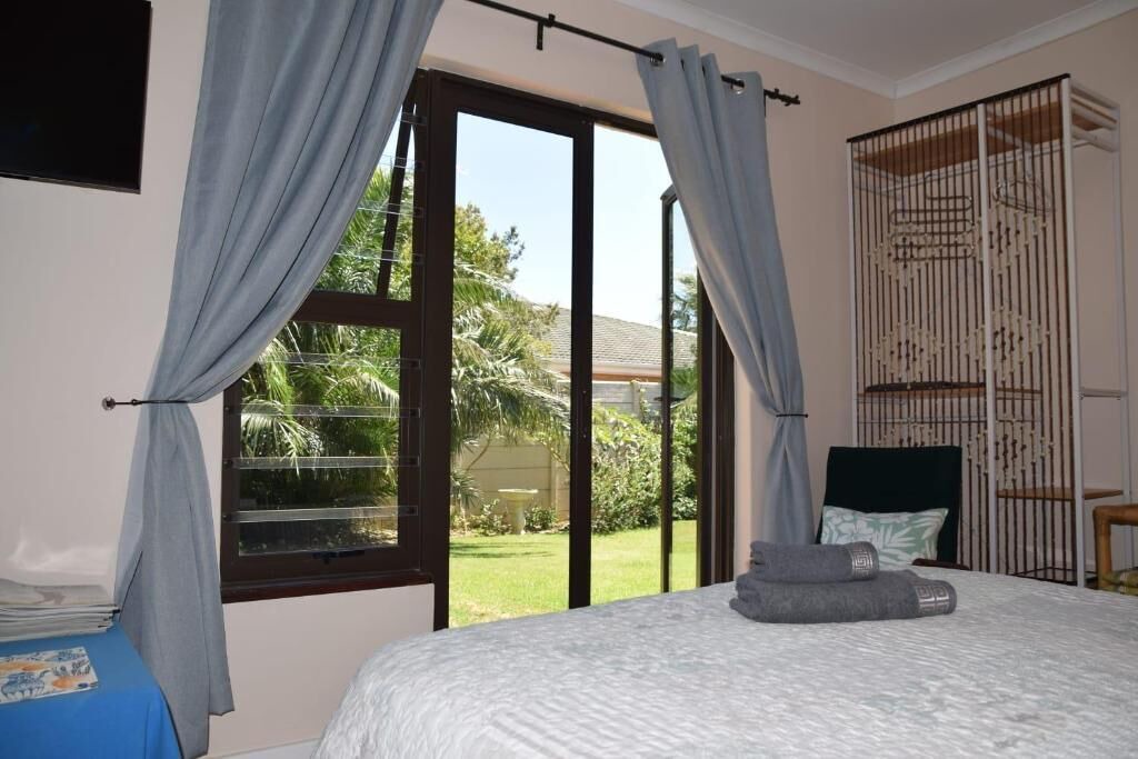 Photo of Bedroom in Somerset West