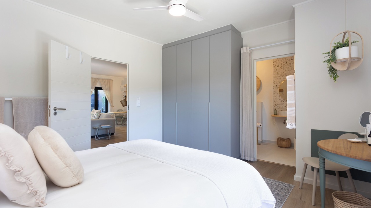 Photo of Bedroom in Redhill