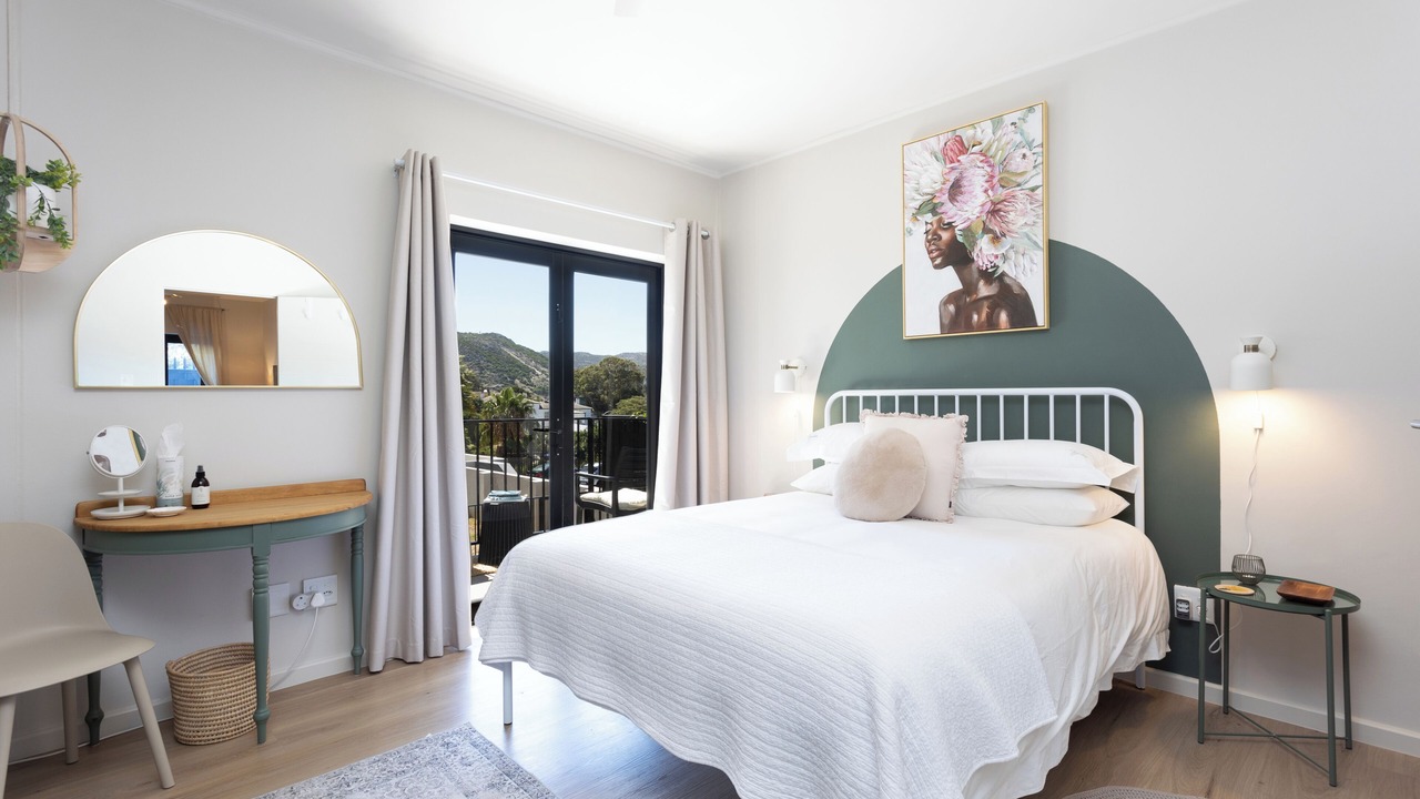 Photo of Bedroom in Redhill