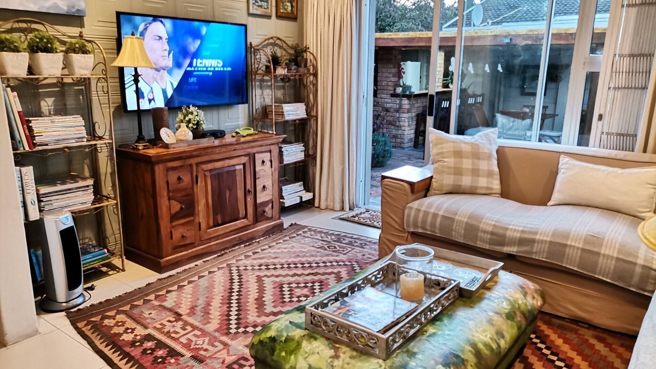 Photo of Livingroom in Lakeside