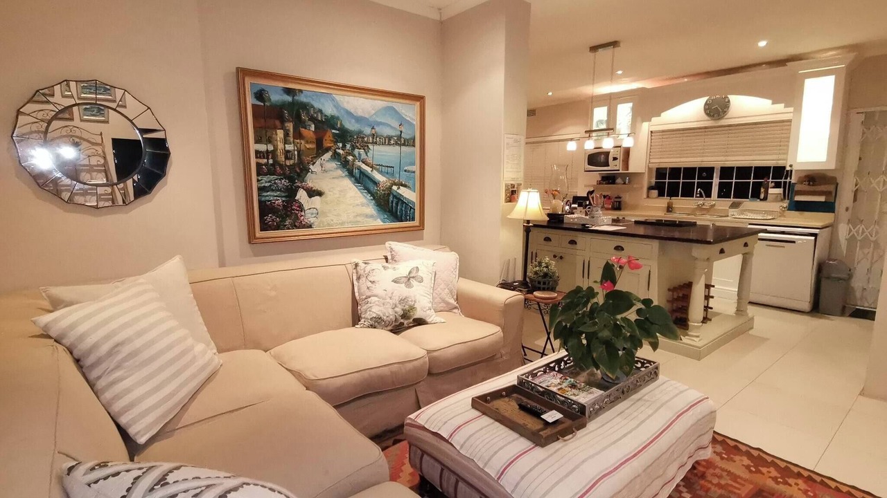 Photo of Livingroom in Lakeside