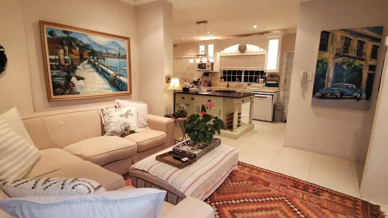 Photo of Livingroom in Lakeside