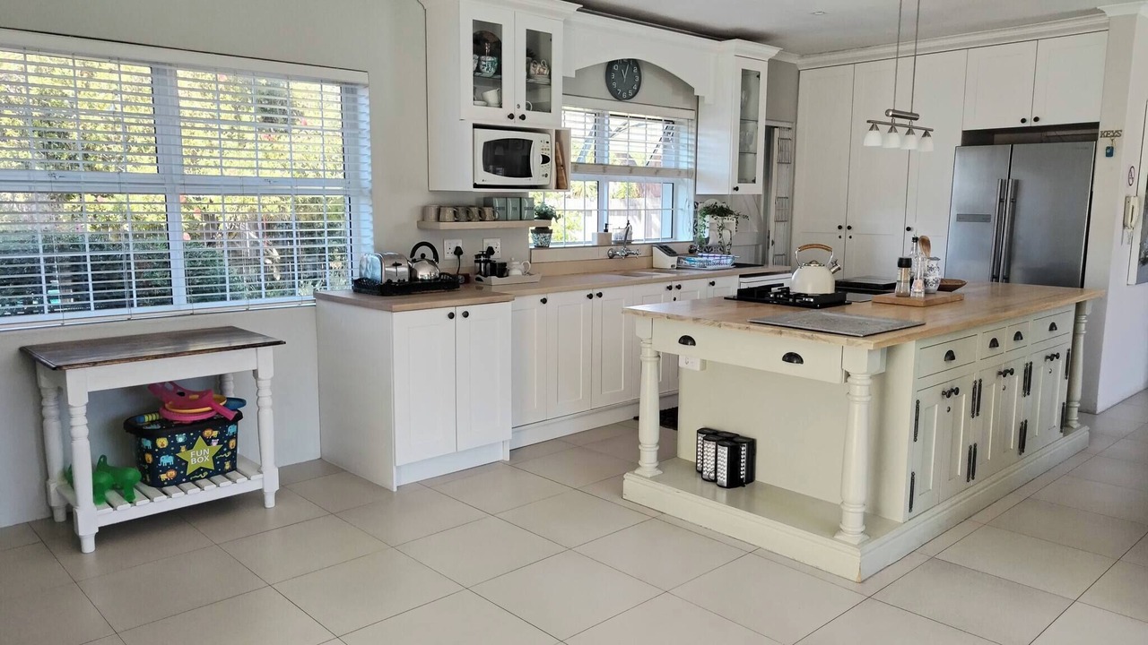 Photo of Kitchen in Lakeside