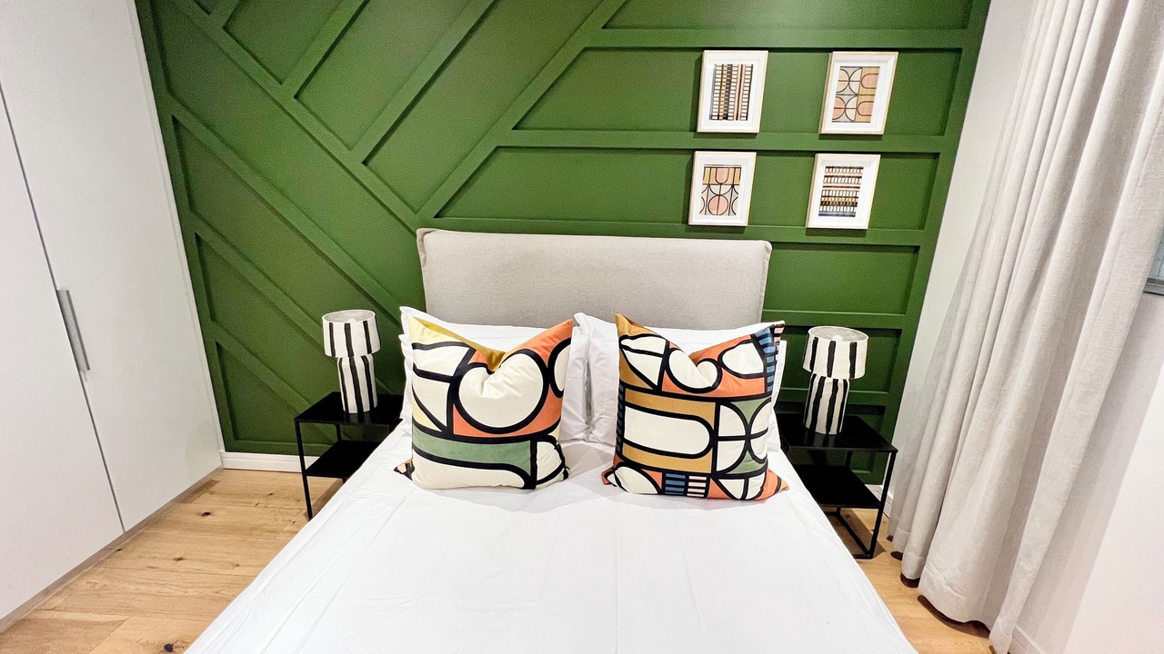Photo of Bedroom in Three Anchor Bay