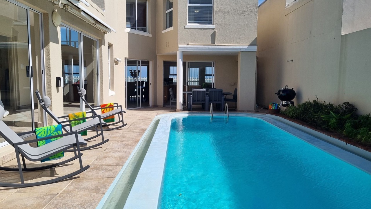 Photo of Outdoor in Gordons Bay Central