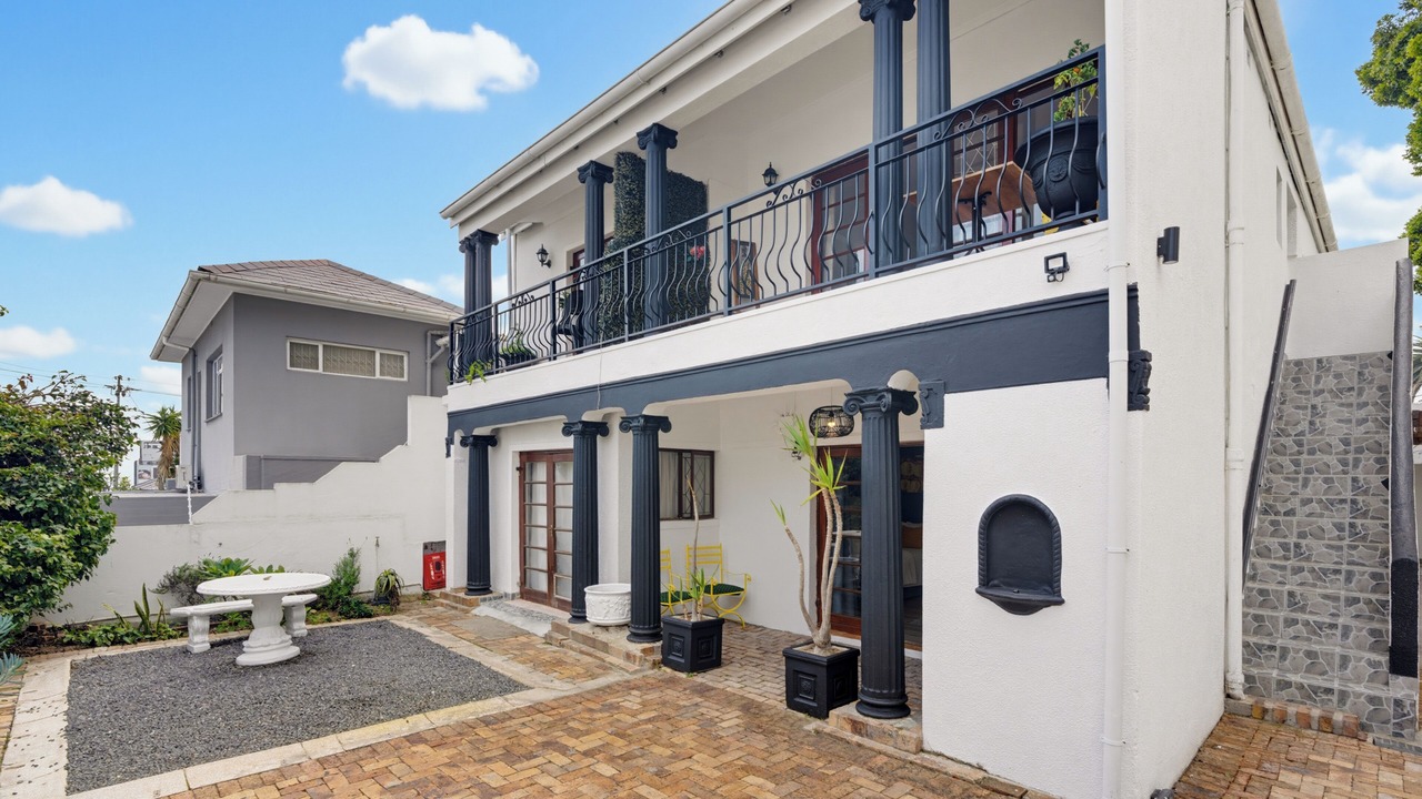 Photo of Patio Balcony in Sea Point