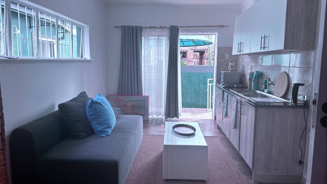 Photo of Livingroom in Greater Johannesburg Metropolitan Area