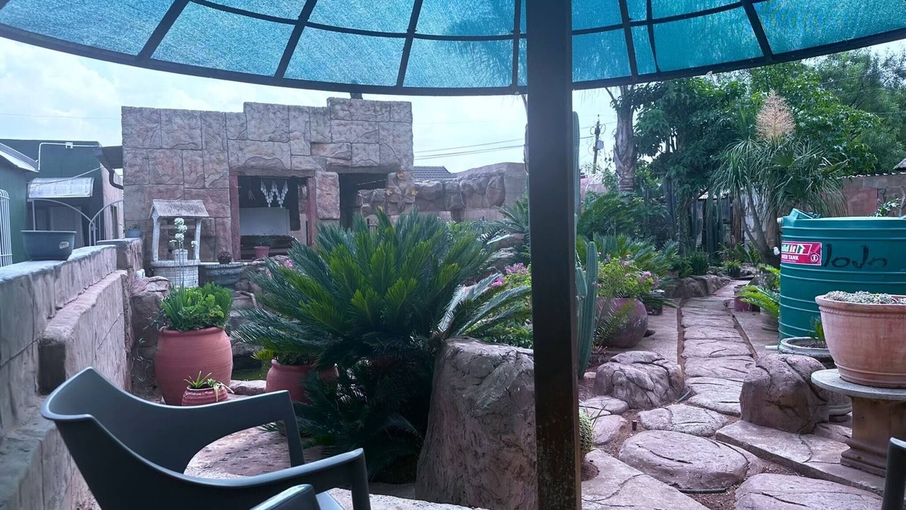 Photo of Patio Balcony in Greater Johannesburg Metropolitan Area