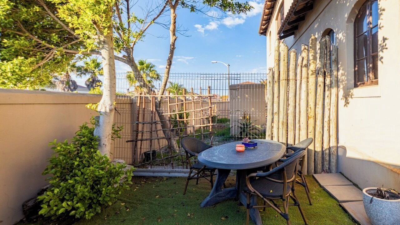 Photo of Outdoor in West Beach