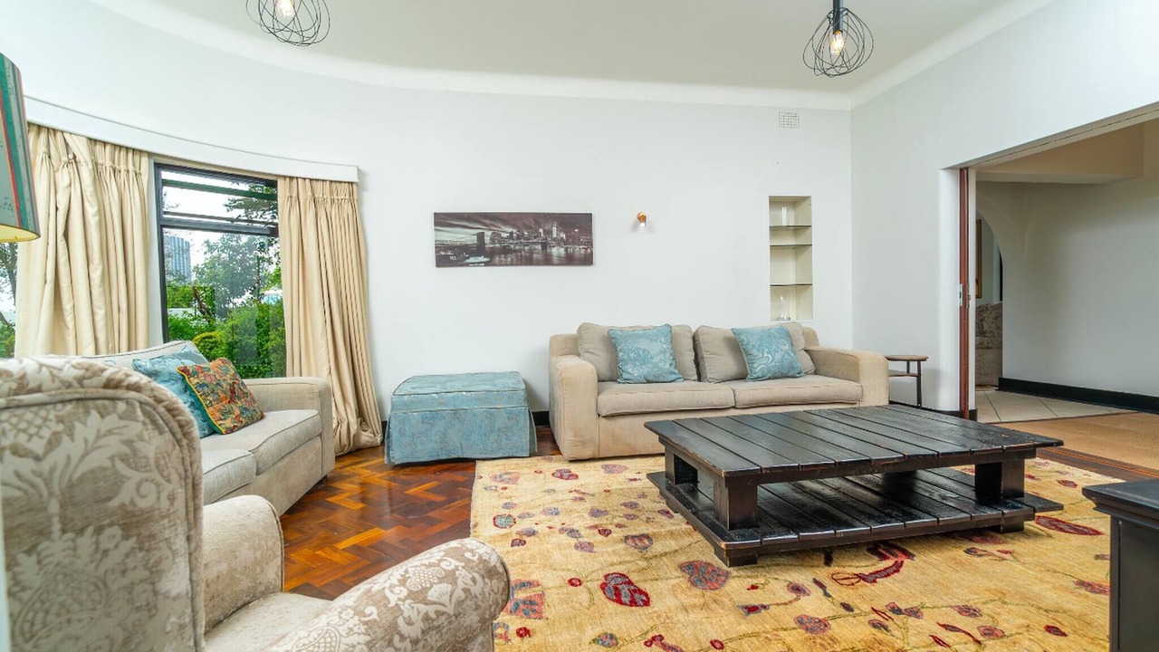 Photo of Livingroom in Greater Johannesburg Metropolitan Area