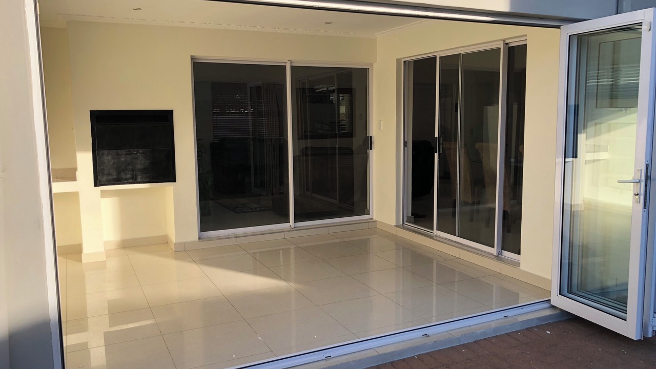 Photo of Outdoor in Bloubergstrand