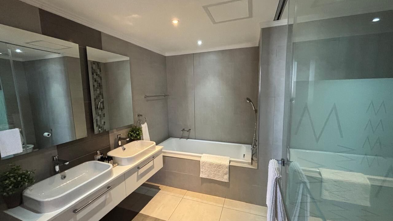 Photo of Bathroom in Greater Johannesburg Metropolitan Area