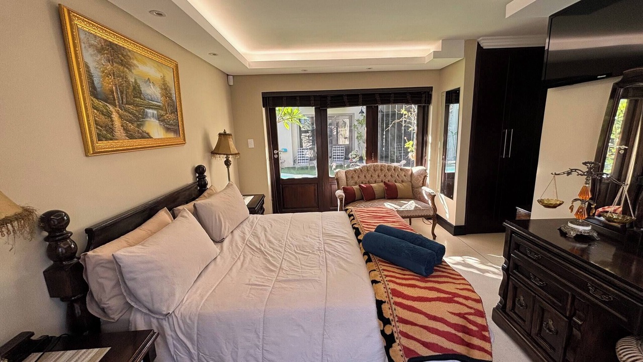 Photo of Bedroom in Sunset Beach