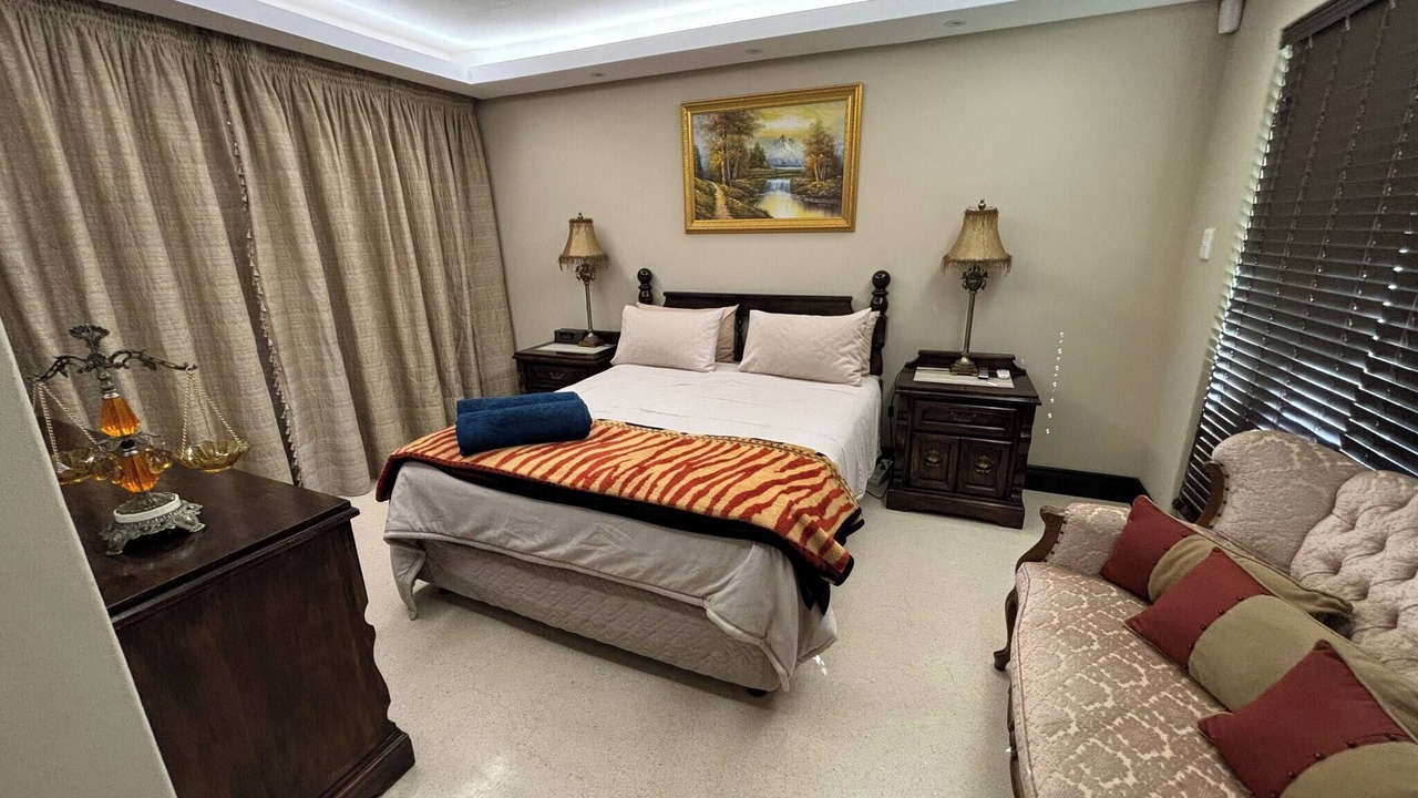 Photo of Bedroom in Sunset Beach