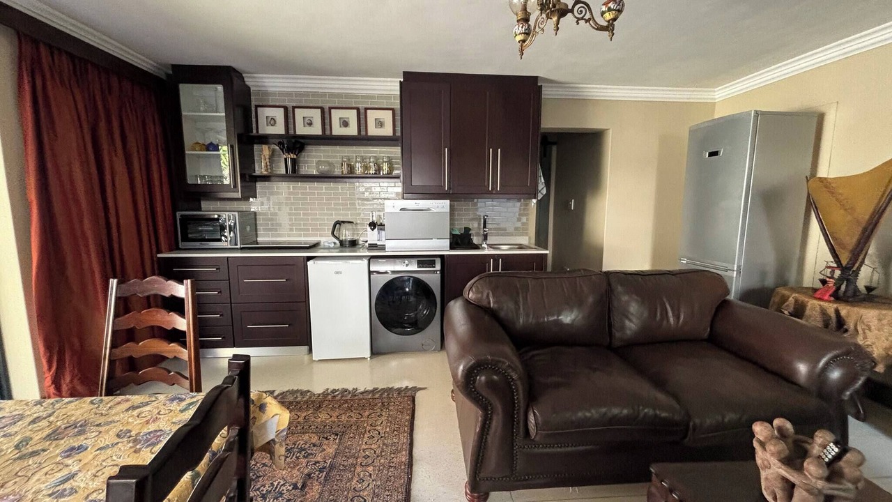 Photo of Livingroom in Sunset Beach