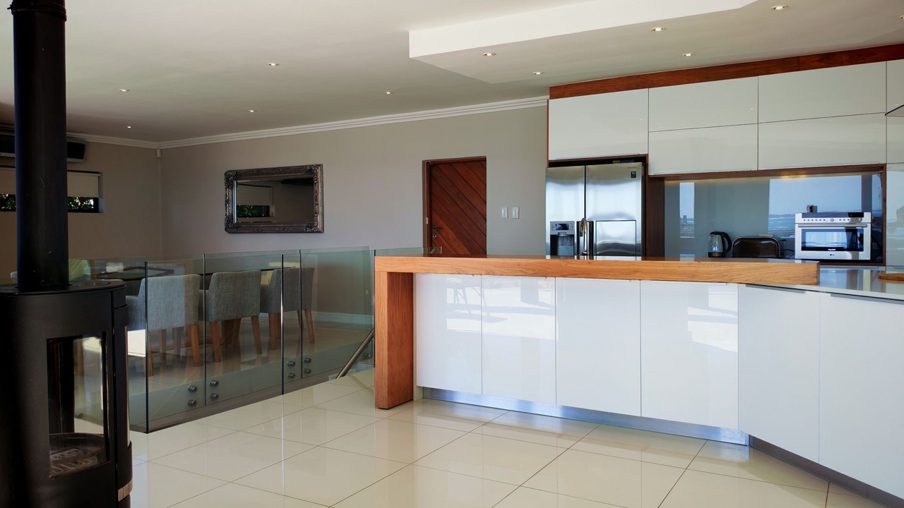 Photo of Kitchen in Mountainside