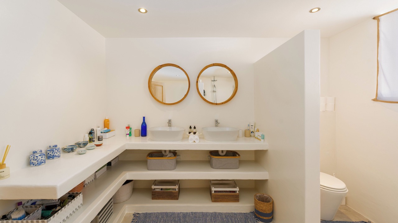 Photo of Bathroom in Gordons Bay Central