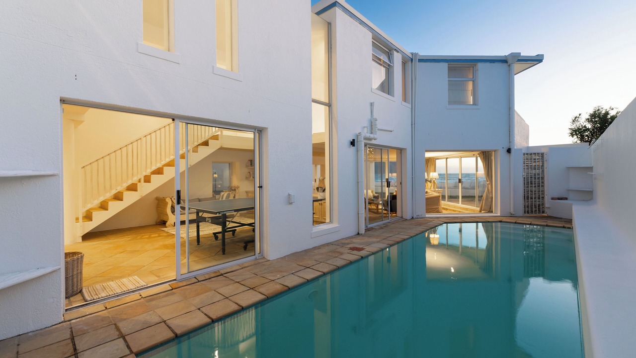 Photo of Outdoor in Gordons Bay Central