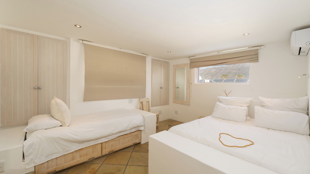 Photo of Bedroom in Gordons Bay Central