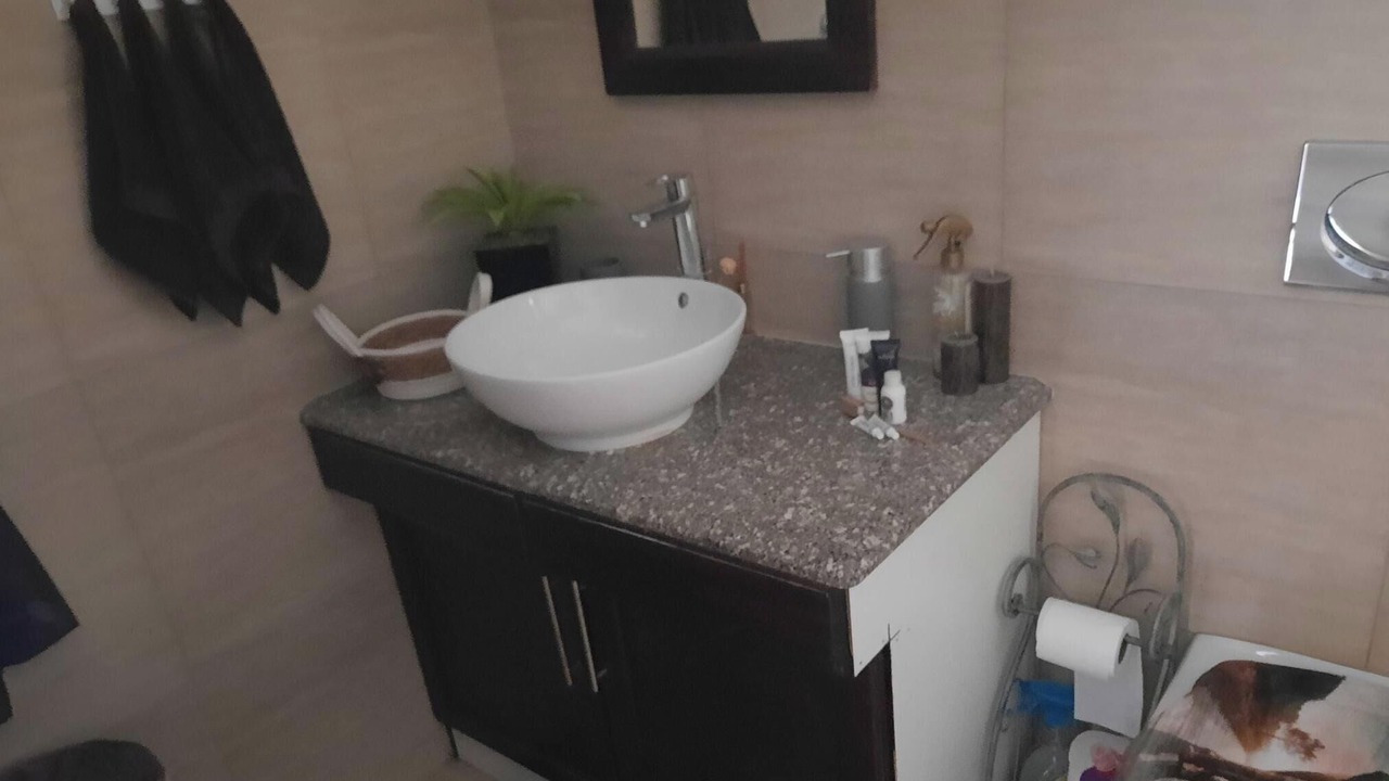 Photo of Bathroom in Waterfall