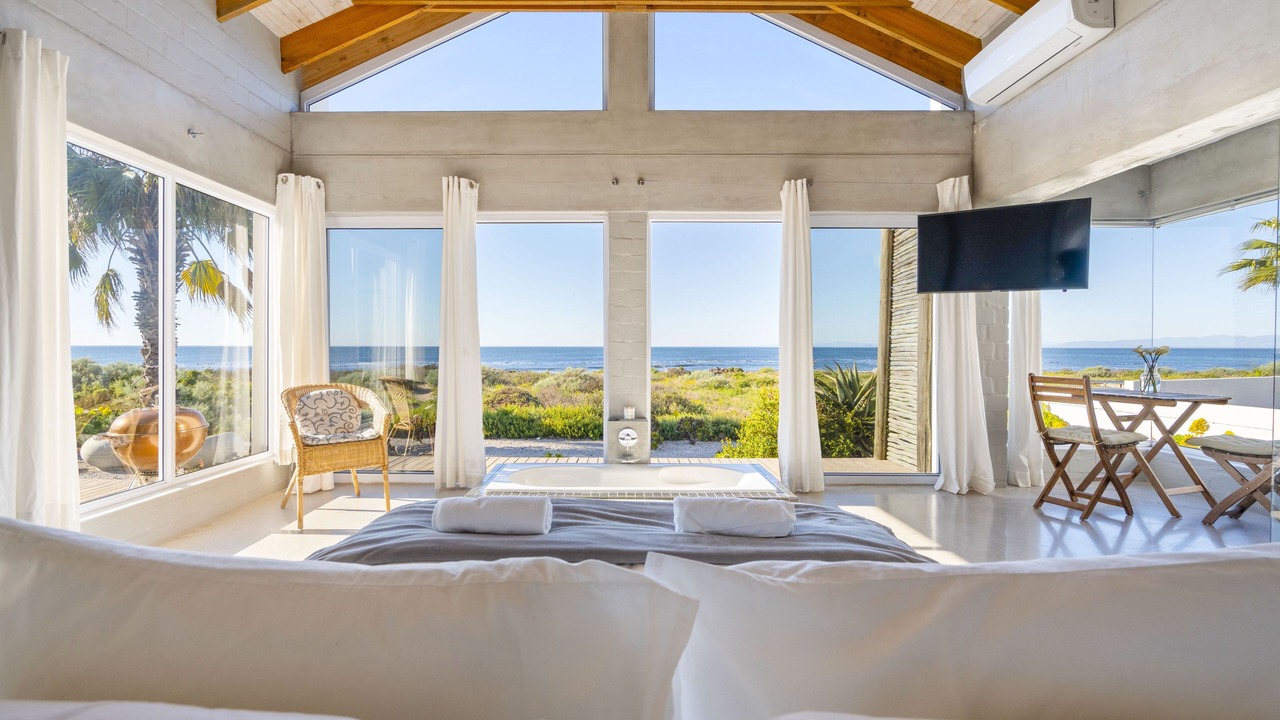 Photo of Bedroom in St. Helena Bay