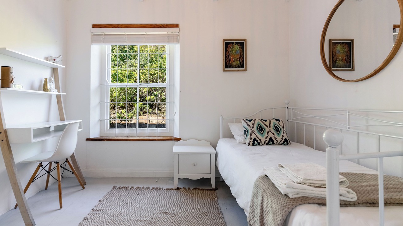 Photo of Bedroom in Scott Estate