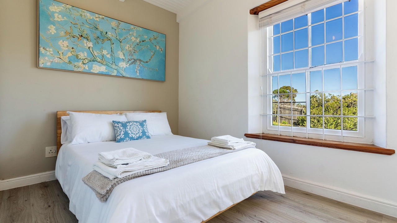 Photo of Bedroom in Scott Estate