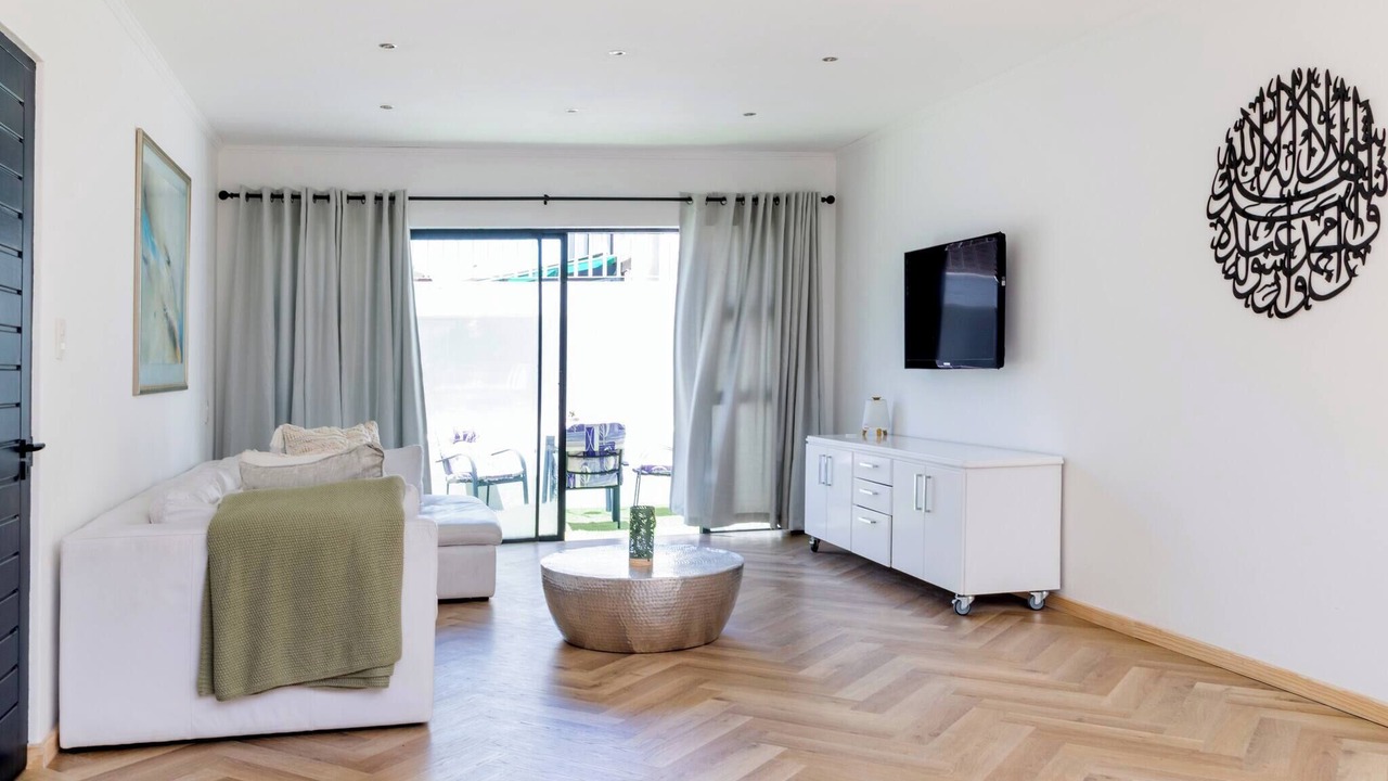 Photo of Livingroom in Cape Town