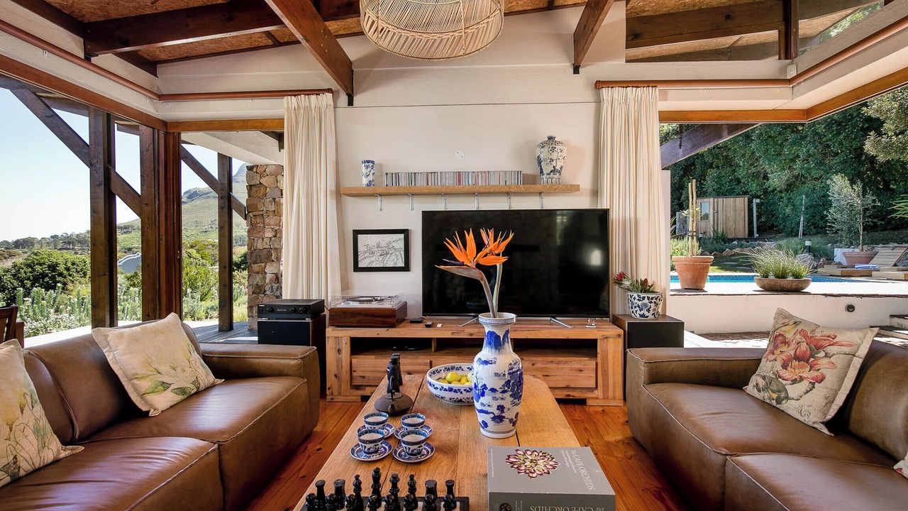 Photo of Livingroom in Noordhoek