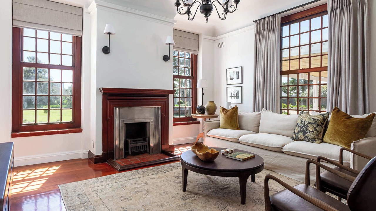 Photo of Livingroom in Milnerton