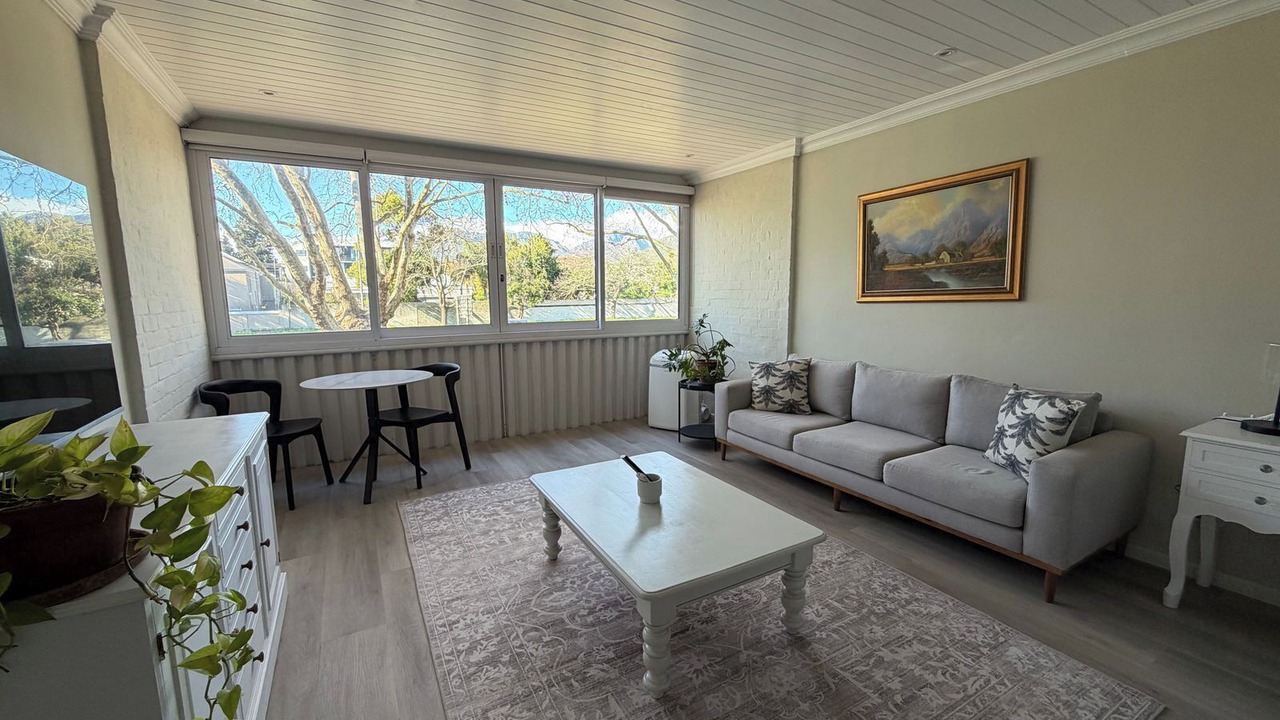 Photo of Livingroom in Stellenbosch Central